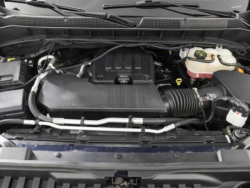 Used 2023 Chevrolet Silverado 1500 LT AWD/4WD image 49