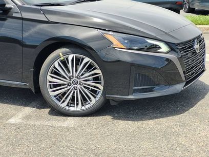 New 2026 Nissan Altima 2.5 SV w/ SV Premium Package