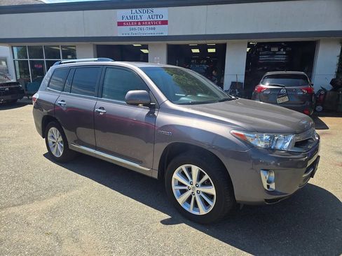 Used 2013 Toyota Highlander Limited AWD/4WD image 45