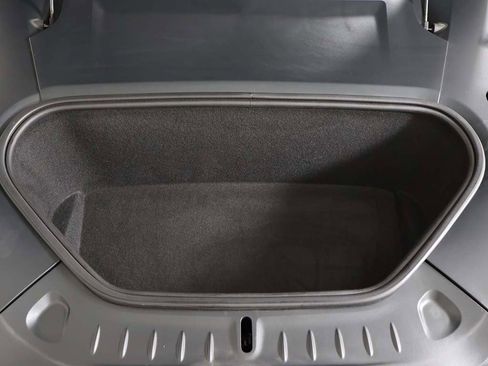 Used 2021 Tesla Model S Plaid image 23