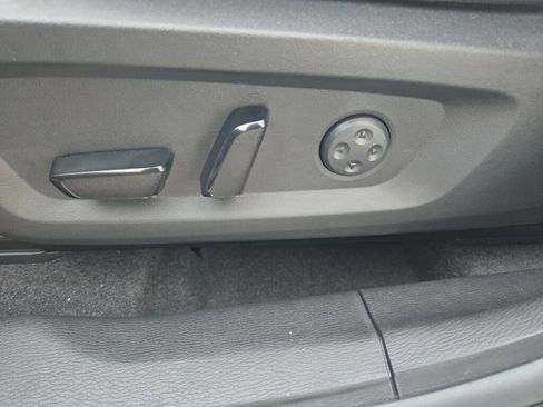 New 2025 Mitsubishi Outlander SEL Black Edition image 18