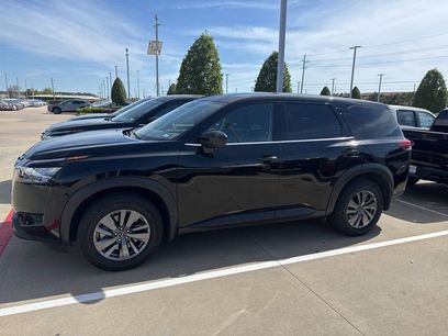 Used 2025 Nissan Pathfinder S