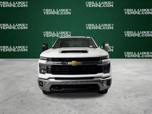 Used 2025 Chevrolet Silverado 2500 LT w/ Convenience Package AWD/4WD image 4