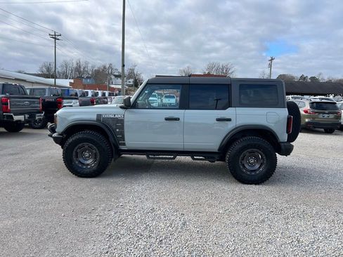 Used 2024 Ford Bronco Everglades image 5