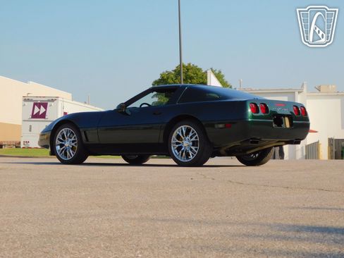 Used 1995 Chevrolet Corvette Coupe image 13