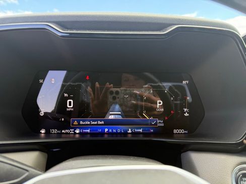 Used 2024 Chevrolet Colorado ZR2 w/ Safety Package AWD/4WD image 30