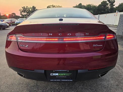 Used 2016 Lincoln MKZ image 15