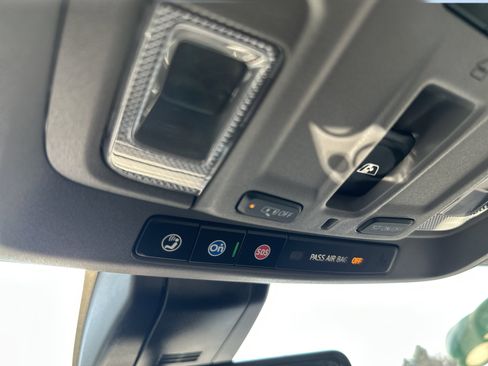 Used 2021 Chevrolet Silverado 2500 LTZ w/ LTZ Plus Package image 22