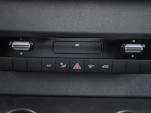 Used 2023 Mercedes-Benz Sprinter 4500 image 19