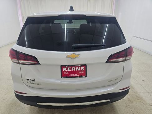 Used 2024 Chevrolet Equinox LT AWD/4WD image 19