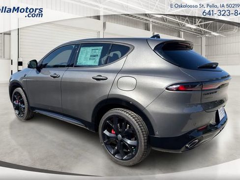 New 2025 Dodge Hornet R/T image 5