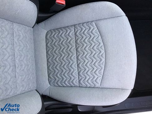 Used 2024 Chevrolet Equinox LS image 23