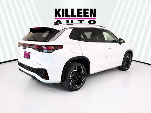 New 2026 Volkswagen Tiguan SEL R-Line image 7