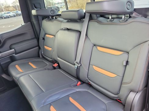 Used 2021 GMC Sierra 1500 AT4 w/ AT4 Premium Package image 10