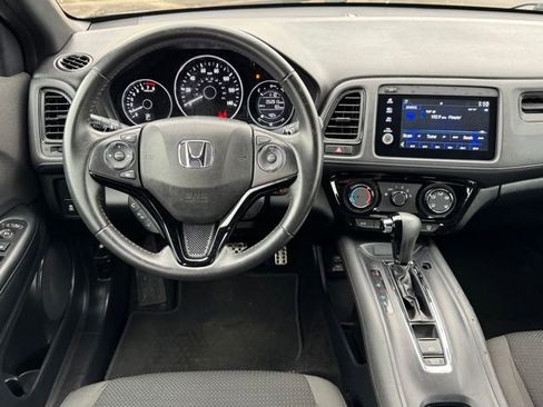 Used 2020 Honda HR-V Sport image 20