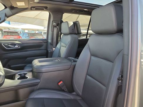 Used 2024 Chevrolet Tahoe LT w/ Luxury Package image 11