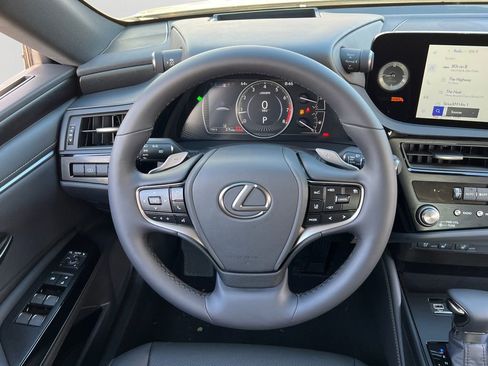 New 2025 Lexus ES 350 w/ Premium Package image 14