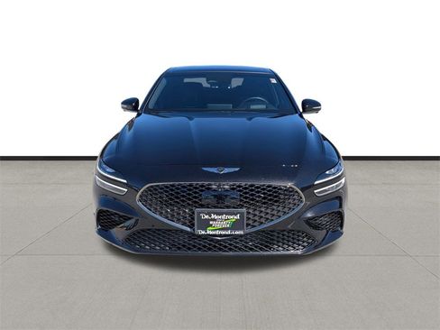 Used 2025 Genesis G70 3.3T Advanced w/ Sport Prestige Package image 2