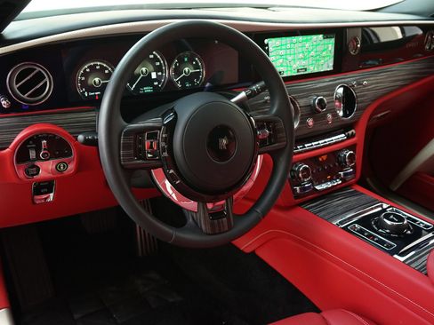 Used 2022 Rolls-Royce Ghost Extended Wheelbase AWD/4WD image 10