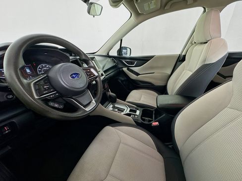 Used 2020 Subaru Forester AWD/4WD image 19