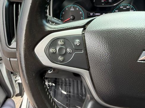 Used 2022 Chevrolet Colorado LT w/ Fleet Safety Package AWD/4WD image 19