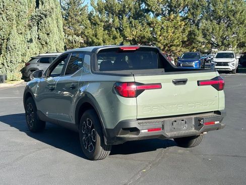 Used 2023 Hyundai Santa Cruz SE image 6