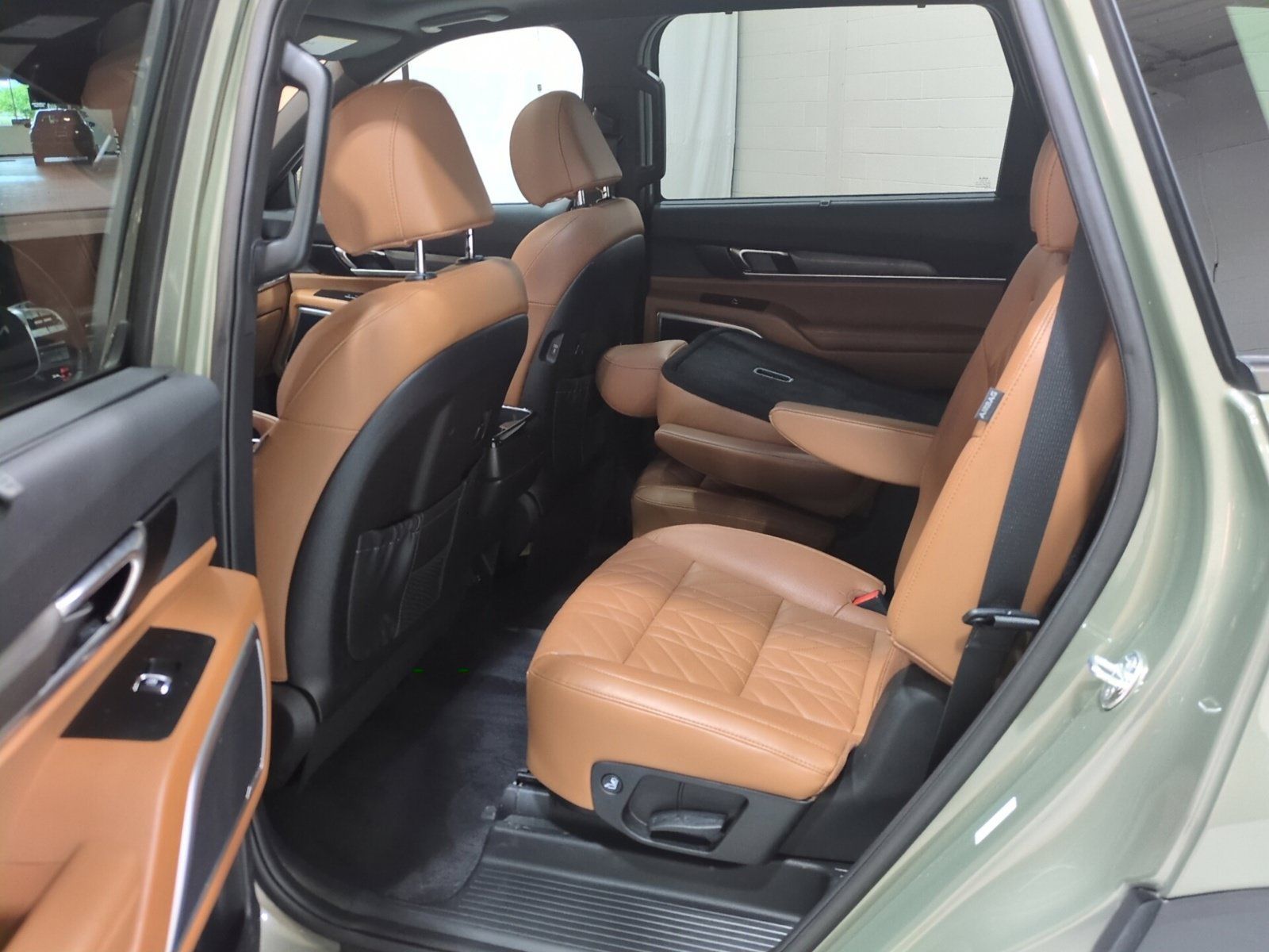 Certified 2024 Kia Telluride EX X-Line AWD/4WD image 15