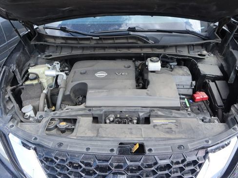 Used 2021 Nissan Murano SV FWD image 12