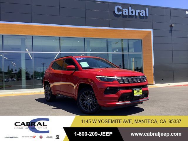 Used 2022 Jeep Compass Limited w/ (RED) Package AWD/4WD image 1