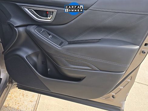 Used 2020 Subaru Forester Limited image 33