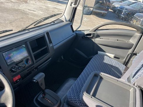 New 2024 Chevrolet Low Cab Forward image 12