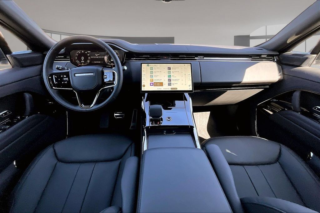 New 2026 Land Rover Range Rover Sport Dynamic SE AWD/4WD image 5