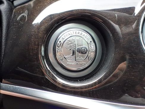 Used 2015 Mercedes-Benz S 63 AMG 4MATIC Sedan image 19