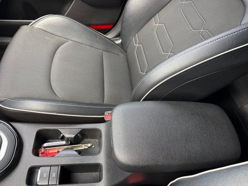 Used 2023 Kia Forte GT-Line w/ GT-Line Technology Package FWD image 14