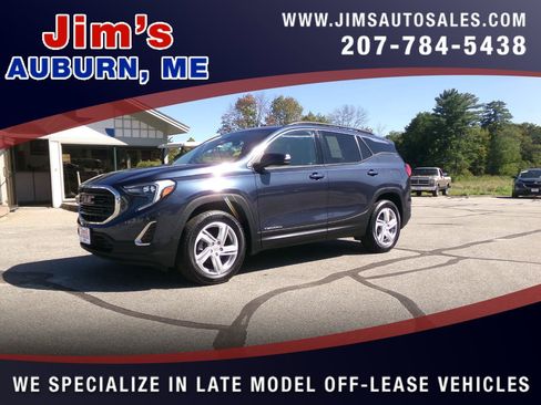 Used 2018 GMC Terrain SLE w/ Driver Convenience Package AWD/4WD image 1