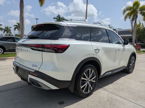 Used 2025 INFINITI QX60 Sensory w/ Vision Package AWD/4WD image 4