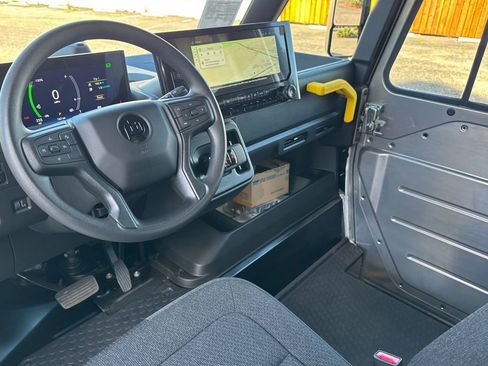 Used 2023 Chevrolet Brightdrop 600 w/ Active Safety Package 2 AWD/4WD image 10