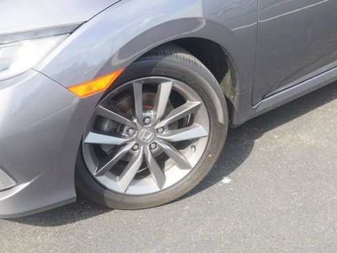 Used 2020 Honda Civic EX image 13