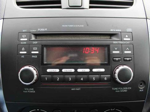 Used 2012 Suzuki SX4 AWD Hatchback image 20