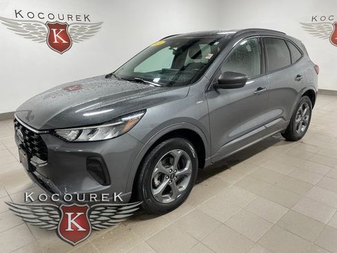 Used 2024 Ford Escape ST-Line w/ Tech Pack #1 image 3