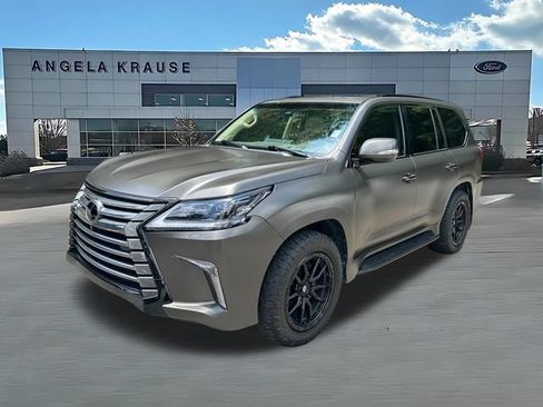 Used 2016 Lexus LX 570 4WD w/ Luxury Package image 3