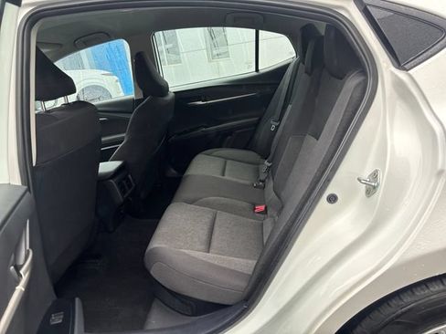 Used 2025 Toyota Camry LE FWD image 22