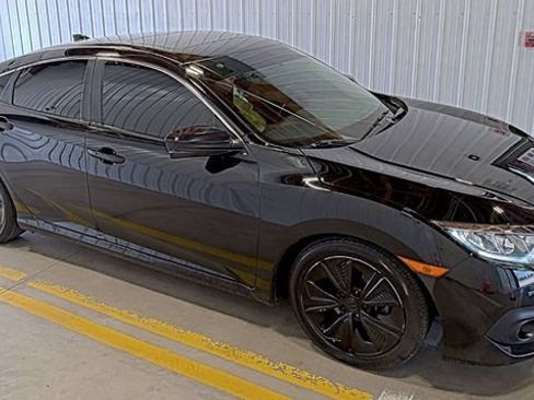 Used 2018 Honda Civic EX-T image 4