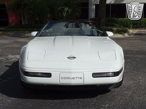 Used 1992 Chevrolet Corvette Convertible image 23