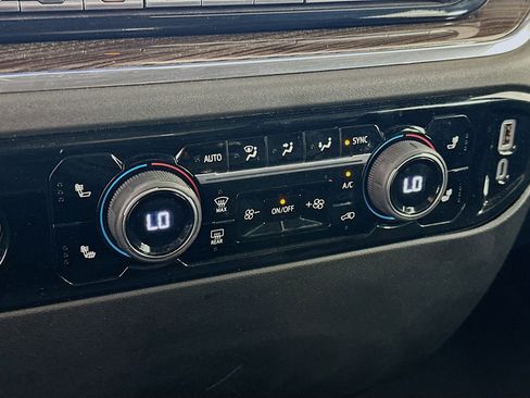 Used 2023 Chevrolet Silverado 1500 LT AWD/4WD image 24