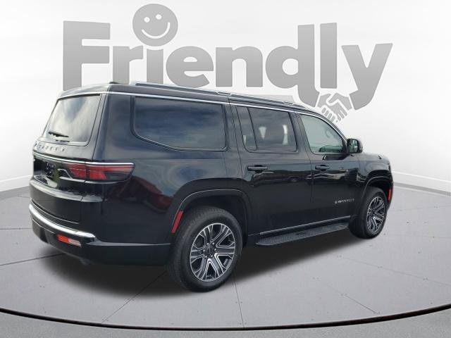 Used 2025 Jeep Wagoneer 4WD image 5