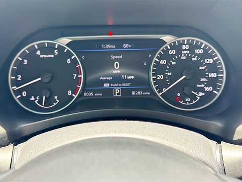 Used 2024 Nissan Sentra SR w/ SR Premium Package FWD image 39
