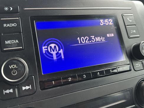 Used 2019 Honda Civic Sport image 12