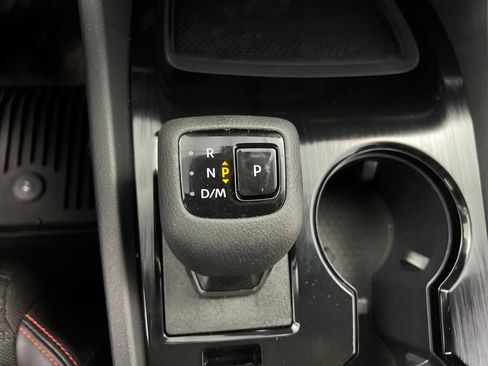 Used 2025 Nissan Rogue SV image 39