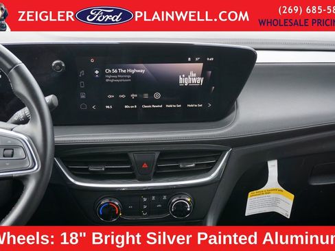 Used 2024 Buick Encore GX Preferred FWD image 14